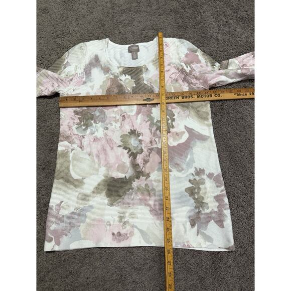 Chicos Size 1 Medium Stretchy Floral Print Pullover Comfy Blouse Top Textured - Picture 3 of 6